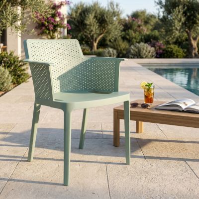 MAKKA - poltrona da esterno ed interno in plastica