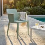 MAKKA - poltrona da esterno ed interno in plastica