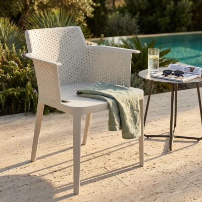 MAKKA - poltrona da esterno ed interno in plastica