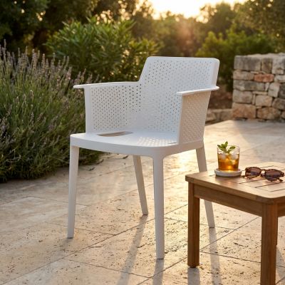 MAKKA - poltrona da esterno ed interno in plastica