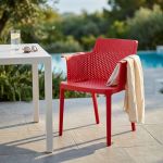 MAKKA - poltrona da esterno ed interno in plastica