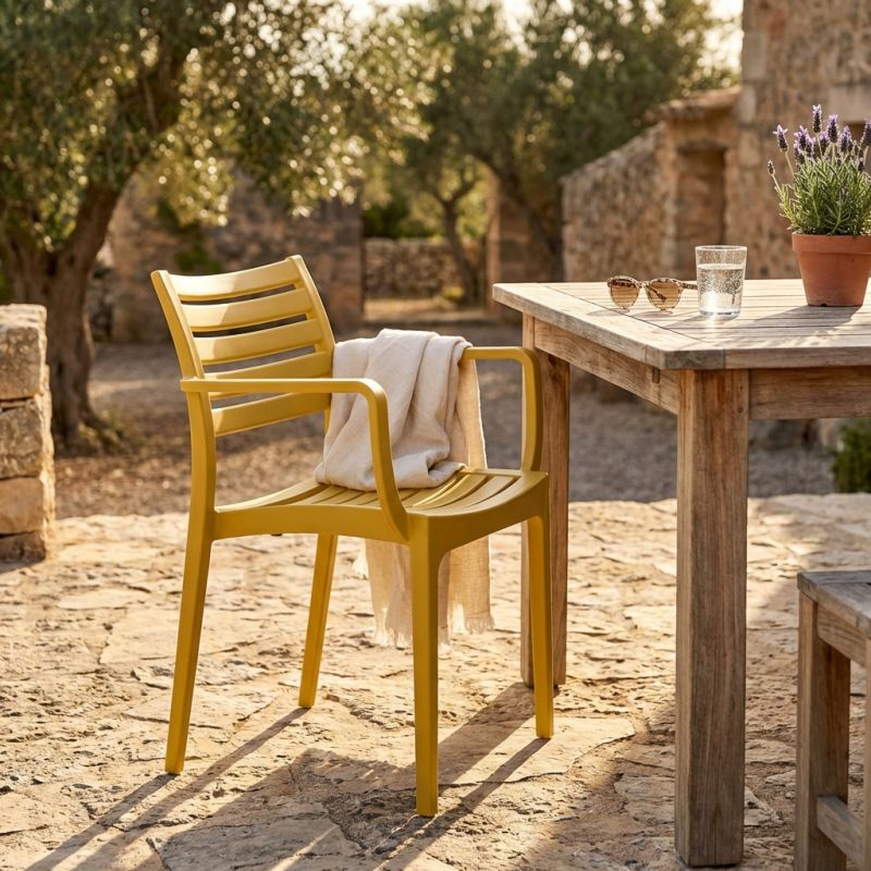 ZULE - poltrona da esterno ed interno in plastica