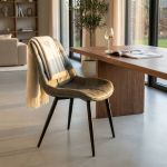 WINTER - poltrona imbottita per sala da pranzo in ecopelle