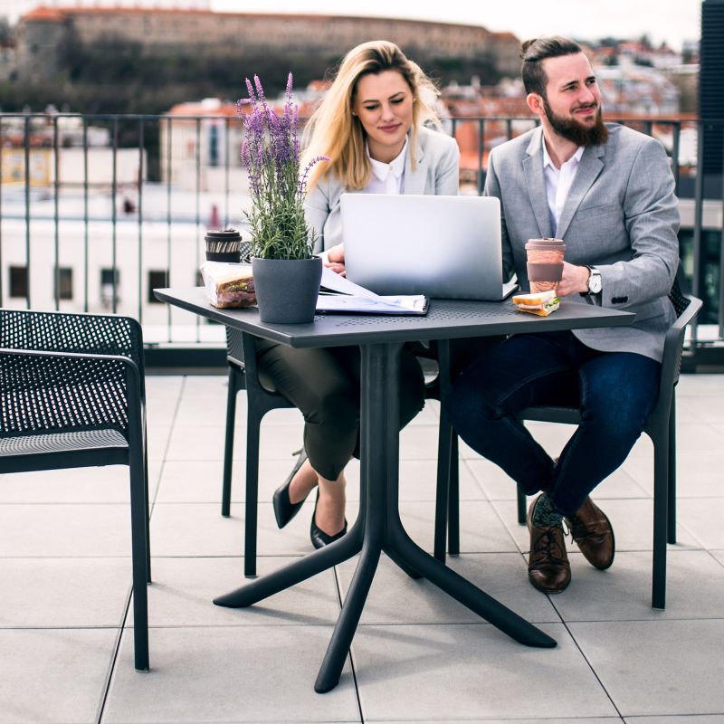 VISIO - tavolo da giardino in polipropilene