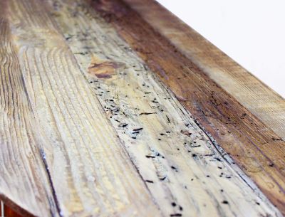 JOMA - tavolino con cassetto in pino riciclato