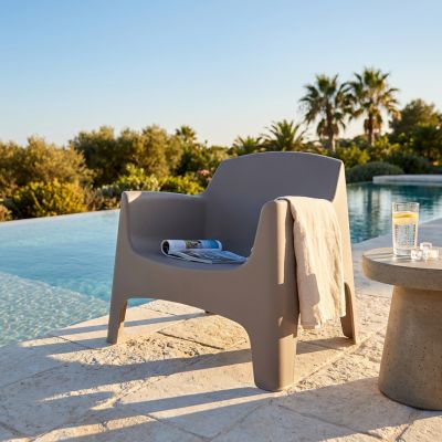 RENKIS - poltrona in resina