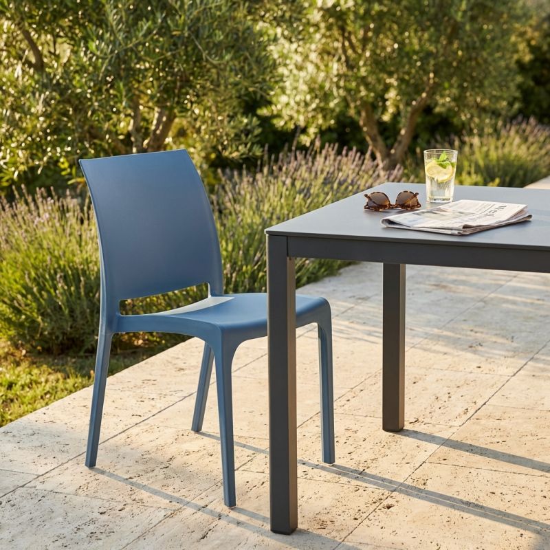 VOLGA - sedia da giardino in plastica