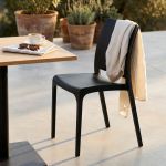 VOLGA - sedia da giardino in plastica