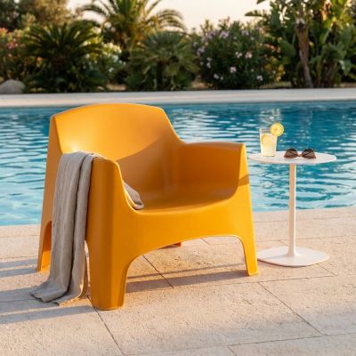 RENKIS - poltrona in resina