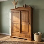 STELLA - armadio due ante in legno massiccio tinta noce