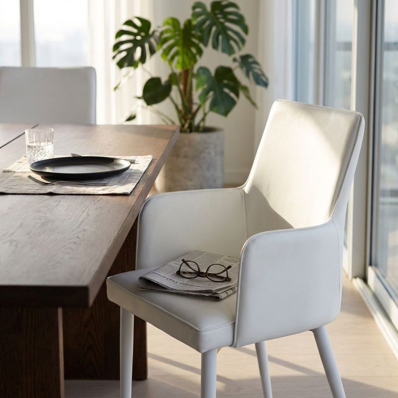 MILE - poltrona moderna in ecopelle