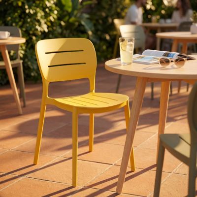 HAZEL - sedia in polipropilene impilabile