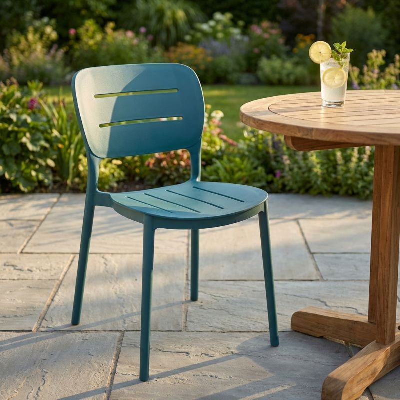 HAZEL - sedia in polipropilene impilabile