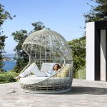 AITANA - conchiglione con struttura in alluminio wicker grigio chiaro