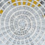 AITANA - conchiglione con struttura in alluminio wicker grigio chiaro