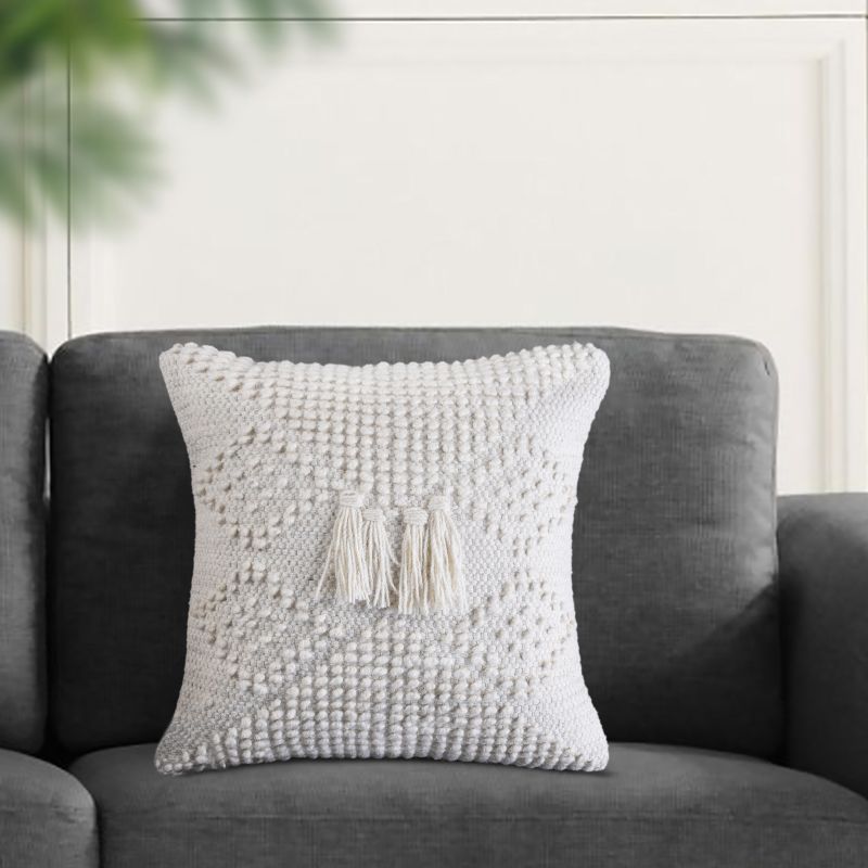 ODETTE - cuscino in lana avorio con decoro 45 x 45