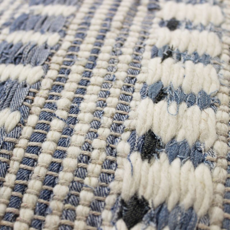 FRIDA - cuscino in lana avorio con decoro 45 x 45