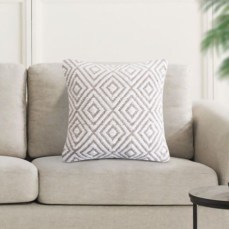 WOLF - cuscino in lana avorio con decoro 45 x 45