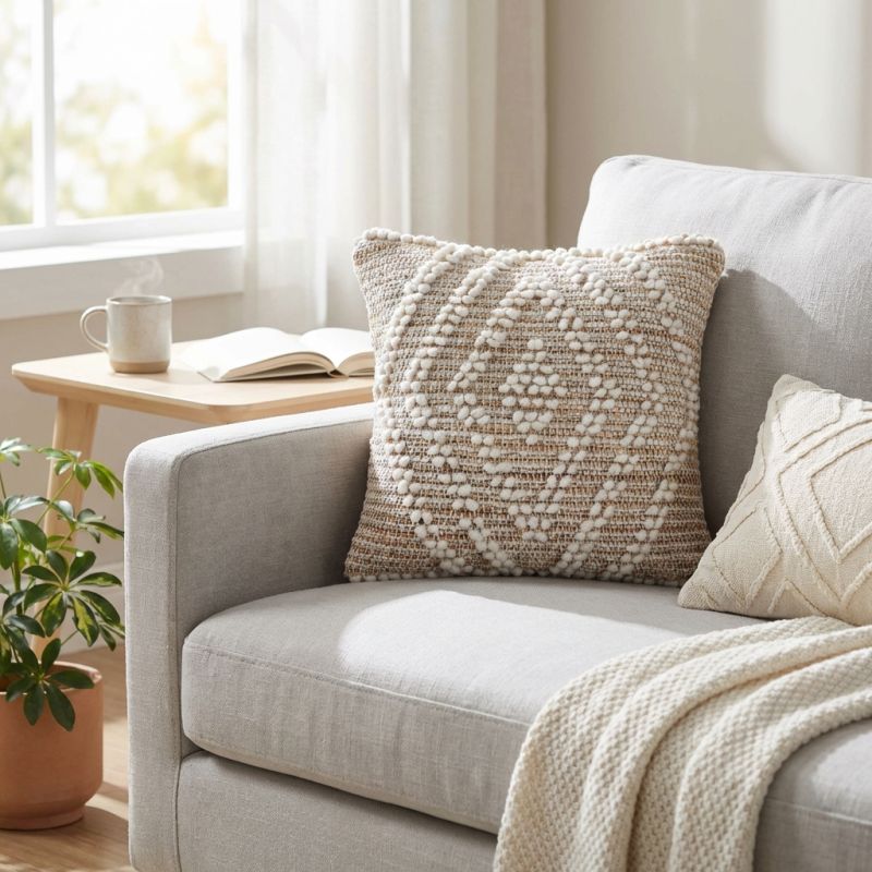 MEGAN - cuscino in lana avorio con decoro 45 x 45