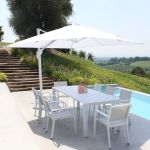 BRUNO - tavolo con struttura in alluminio verniciato bianco o antracite