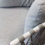 BACHATA - salotto con struttura in alluminio verniciato taupe o bianca, rivestimento in corda in pvc