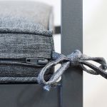 CONGA - poltrona impilabile con struttura in alluminio bianca, taupe o antracite