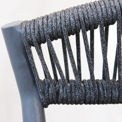 MIRADA - struttura in alluminio bianco o antracite, schienale in corda e seduta in textilene con cuscino