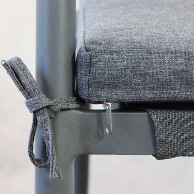 MIRADA - struttura in alluminio bianco o antracite, schienale in corda e seduta in textilene con cuscino