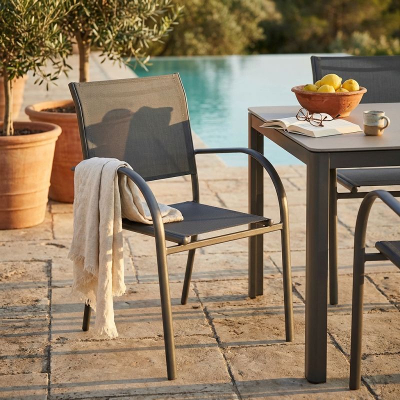 ZAMBLA - poltrona impilabile in alluminio con seduta e schienale in textilene