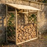 Legnaia da giardino con griglia in legno di pino impregnato in autoclave