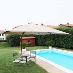 MERIDIES - ombrellone da giardino decentrato 2,5 x 2,5 m