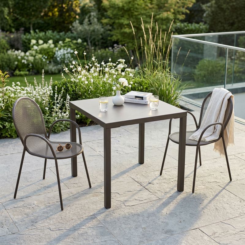 INDEX - set tavolo in alluminio cm 80 x 80 x 73h con 2 poltrone Maris