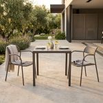 INDEX - set tavolo in metallo cm 80 x 80 x 73h con 2 poltrone Aviim