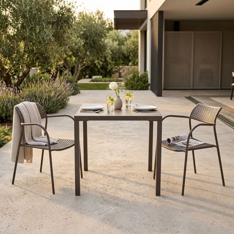 INDEX - set tavolo in metallo cm 80 x 80 x 73h con 2 poltrone Aviim