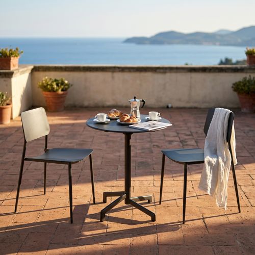 OPERA - set tavolo in metallo cm Ø 60 x 74 h con 2 sedie Viper