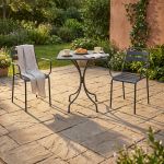 ROMANUS - set tavolo in metallo cm 60 x 60 x 72 h con 2 poltrone Romanus