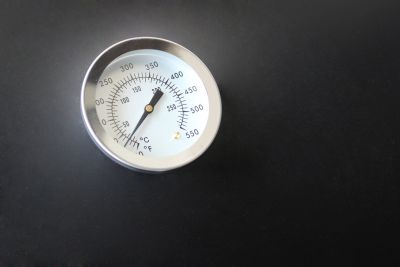 POTS - barbecue a carbonella con affumicatore