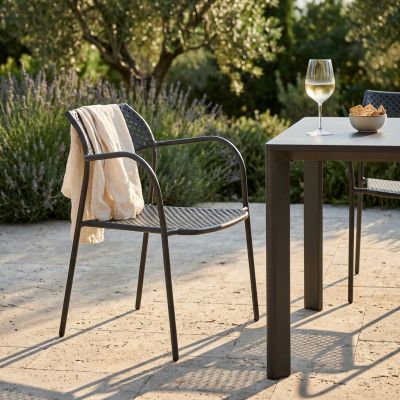 AVIIM - poltrona da giardino impilabile in ferro