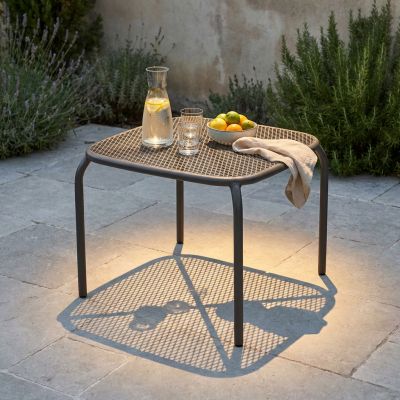 MIDDLE - tavolo da giardino in acciaio