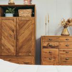 PINUS - armadio due ante in pino riciclato