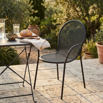 MARIS - poltrona da giardino impilabile in ferro