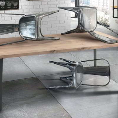 ARNOLD - tavolo da pranzo moderno in acciaio e rovere impiallacciato
