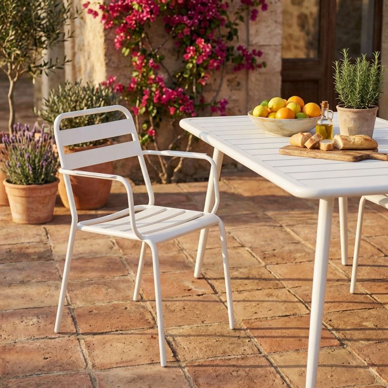 ROMANUS - poltrona da giardino impilabile in ferro