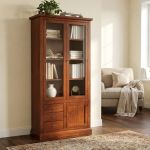 KAITLYNN - mobile con vetrina in legno massello