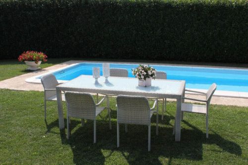 AXONA - set tavolo in wicker cm 150 x 90 con 6 poltrone Axona