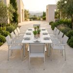 DEXTER - set tavolo in alluminio cm 200/300 x 100 x 74 h con 10 poltrone Venus