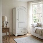 CHRISTIAN - armadio 1 anta in legno massellox196